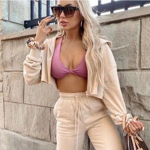 NWOT FashionNova Sport Training Crop Full Zip Hoodie - Army Green - Size XL